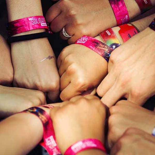 Photo avec team bracelet