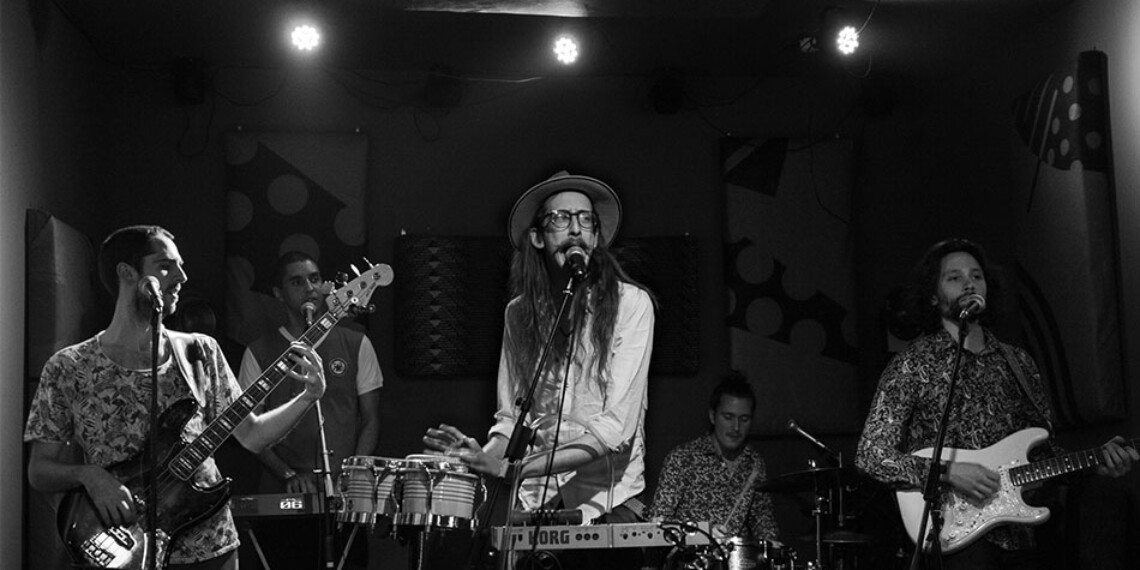 Muddy Po'Boys - Fire on the Bayou