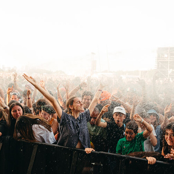 Solidays_concert_pluie