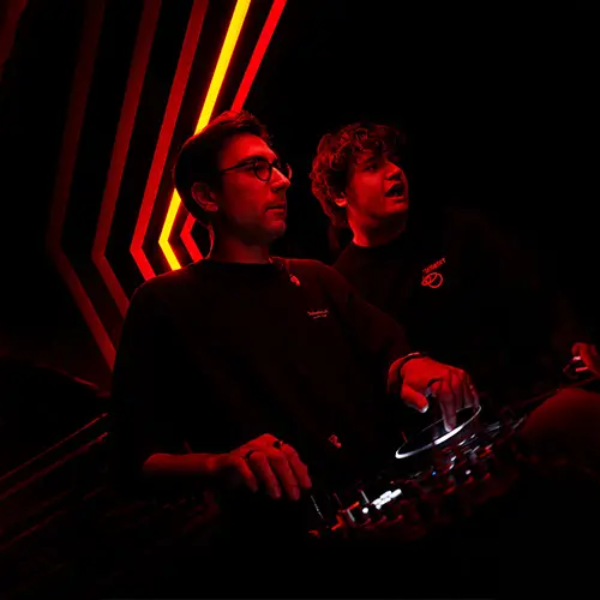 ALEXX & CRISTIANI